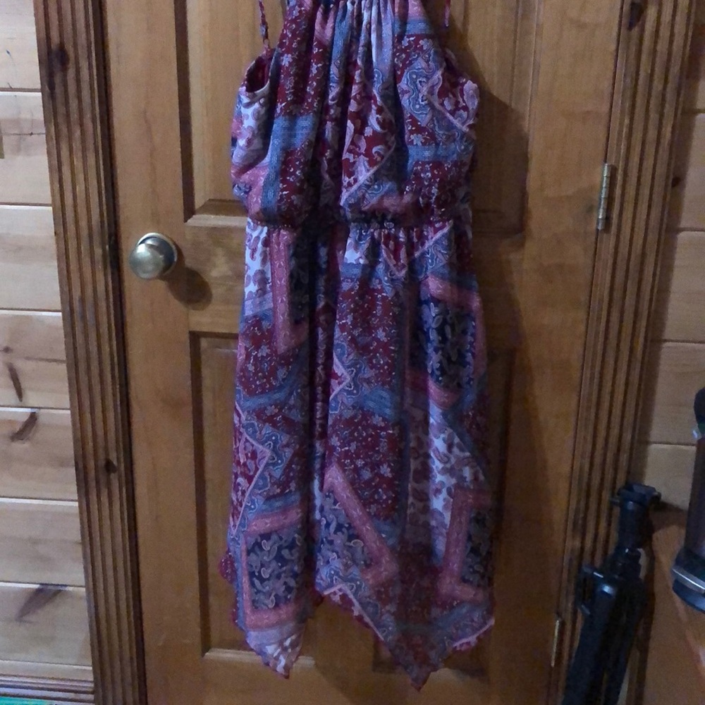 Patterned Dress - Picture 3 of 5